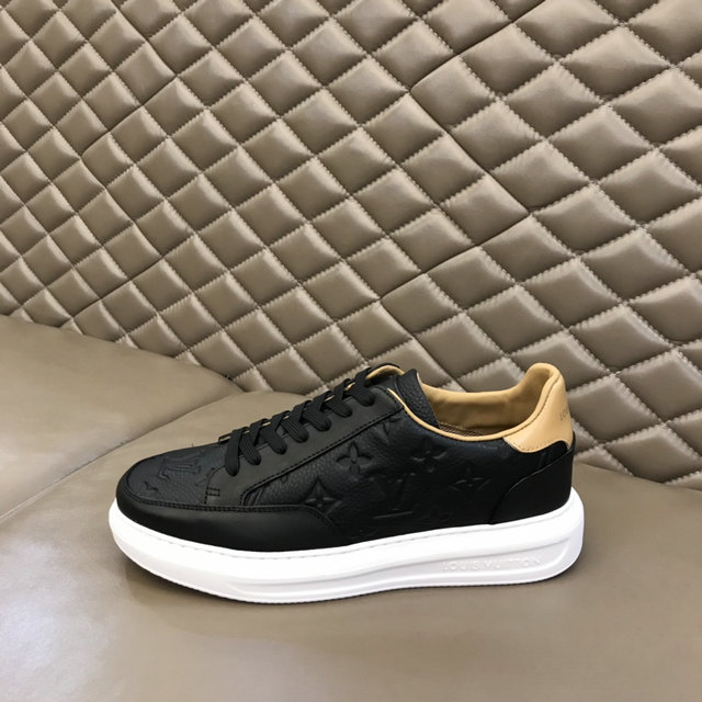men LV shoes-260